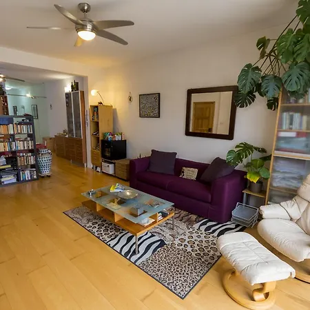 Bed & Breakfast Harbour View Host Family 4*